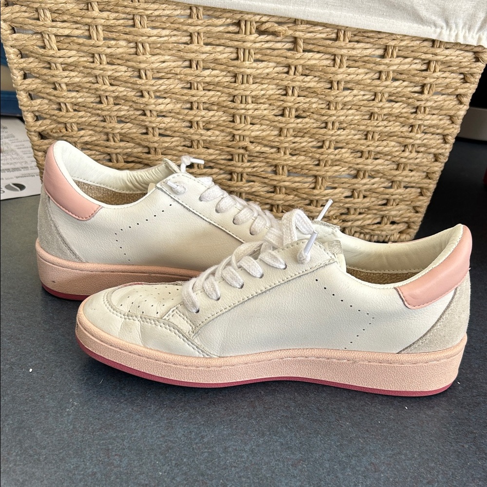 Vintage Havana White Sneakers with Blush Pink Star & Trim - Picture 5 of 5